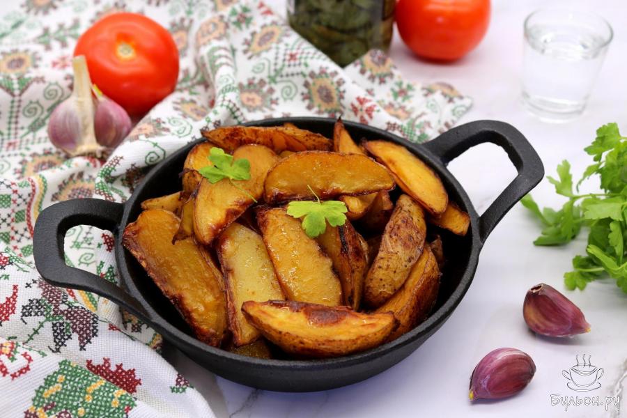 Запеченный картофель с соевым соусом