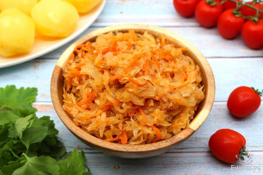 Тушеная квашеная капуста со специями