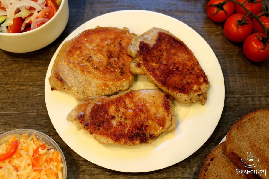 Эскалопы из свинины в уксусном маринаде на гриле