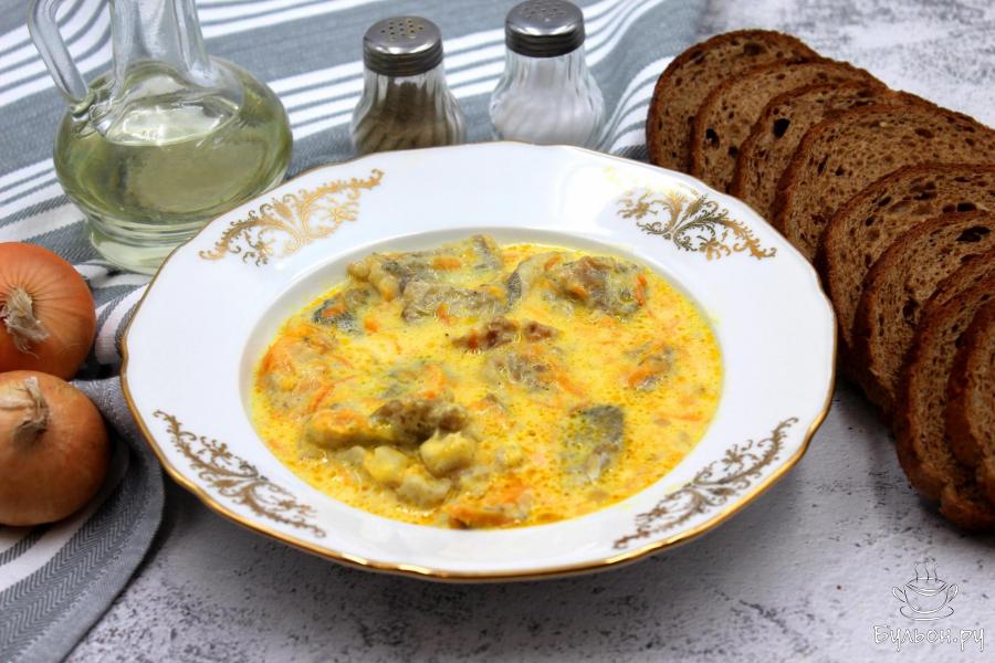 Минтай в сметанном соусе