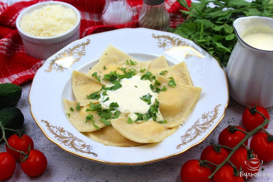 Равиоли с лососем и рикоттой