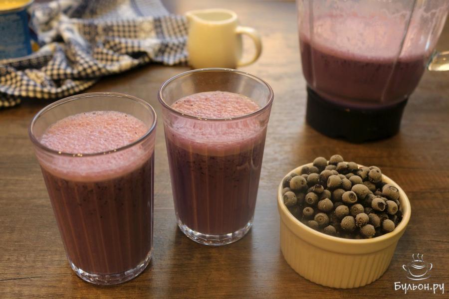 Черничное молоко