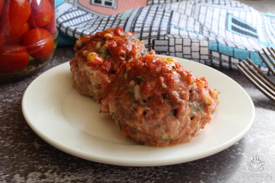 Ежики из фарша в остром соусе в духовке