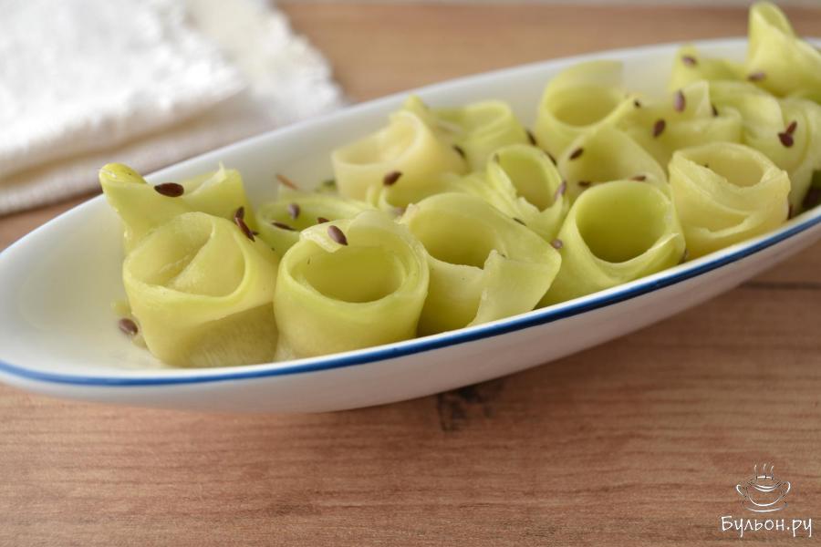 Кабачки по-корейски с тахиной и чесноком