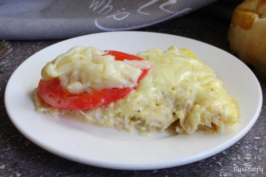 Куриный блинок с помидорами и сыром