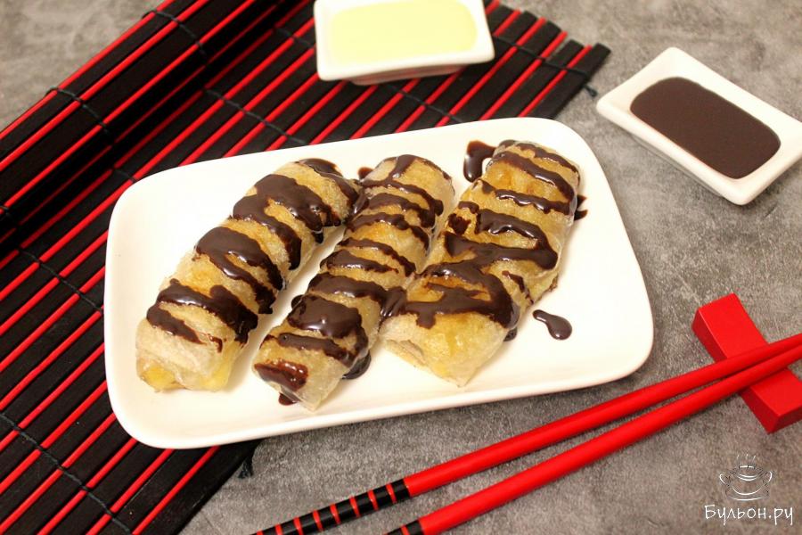 Бананы в рисовой бумаге