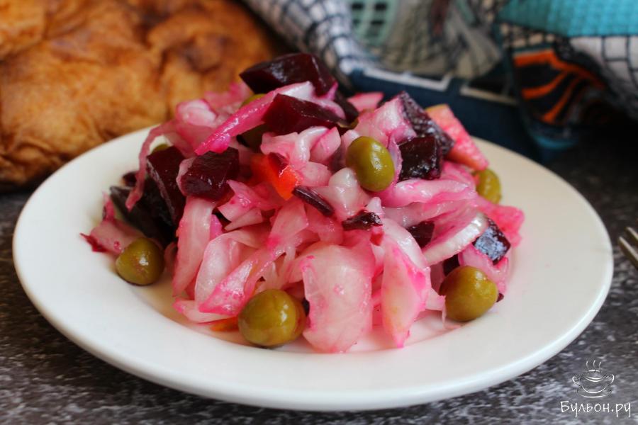 Винегрет с кислыми яблоками без соленых огурцов