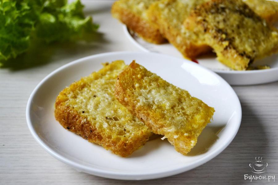 Тосты с яйцом и сыром в духовке