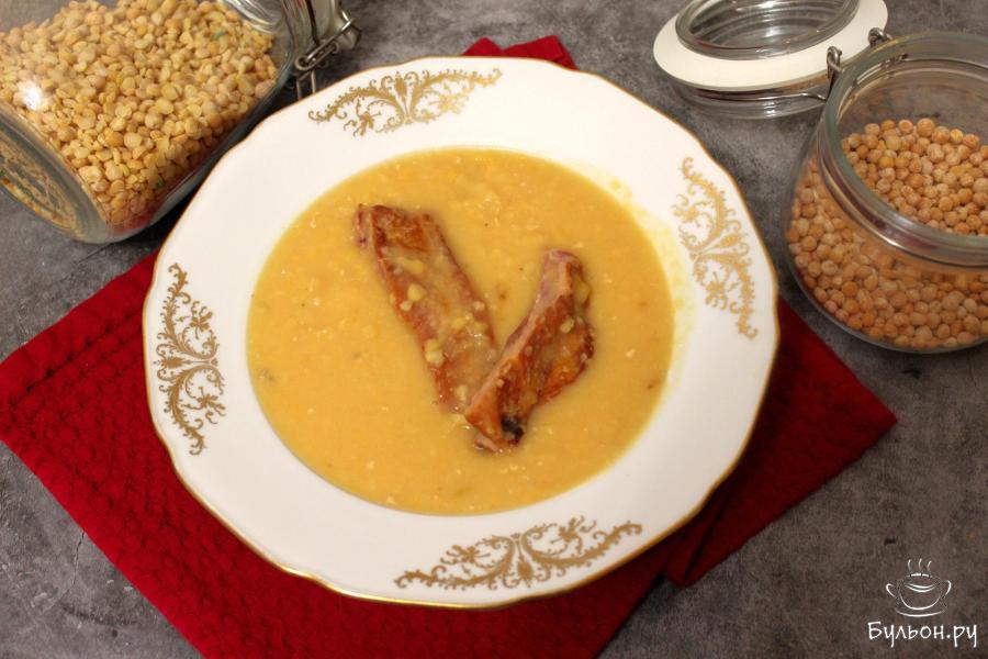 Гороховая каша со свиными ребрами