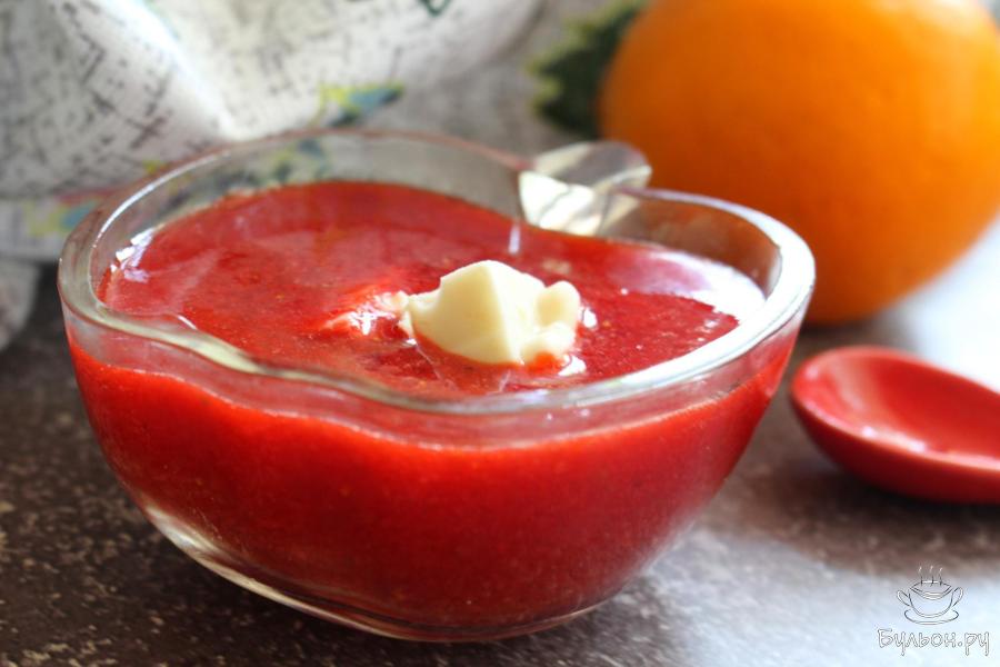 Летний суп из клубники с мороженым