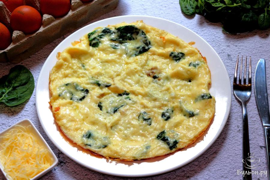 Омлет со шпинатом и сыром