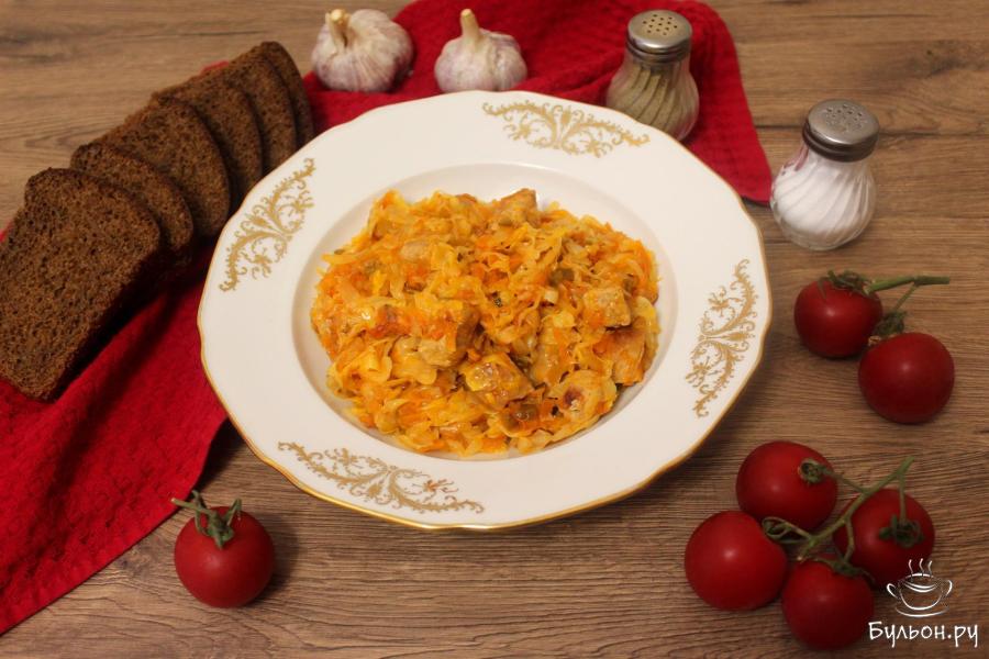 Солянка из капусты со свининой