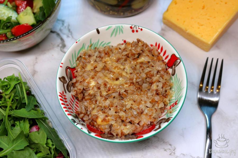 Гречневая каша с сыром