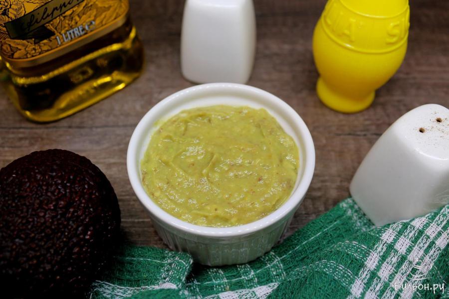 Паста из авокадо