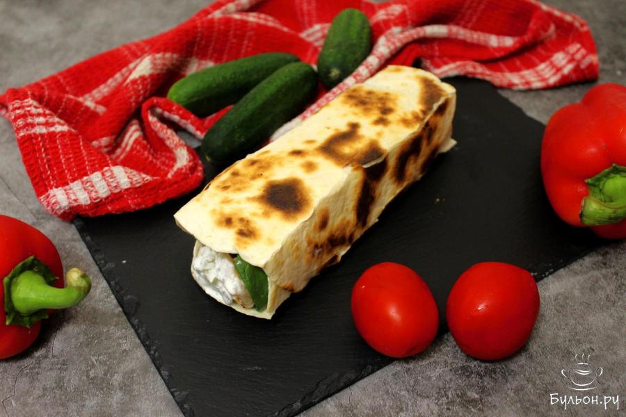 Лепешка со шпинатом и минтаем