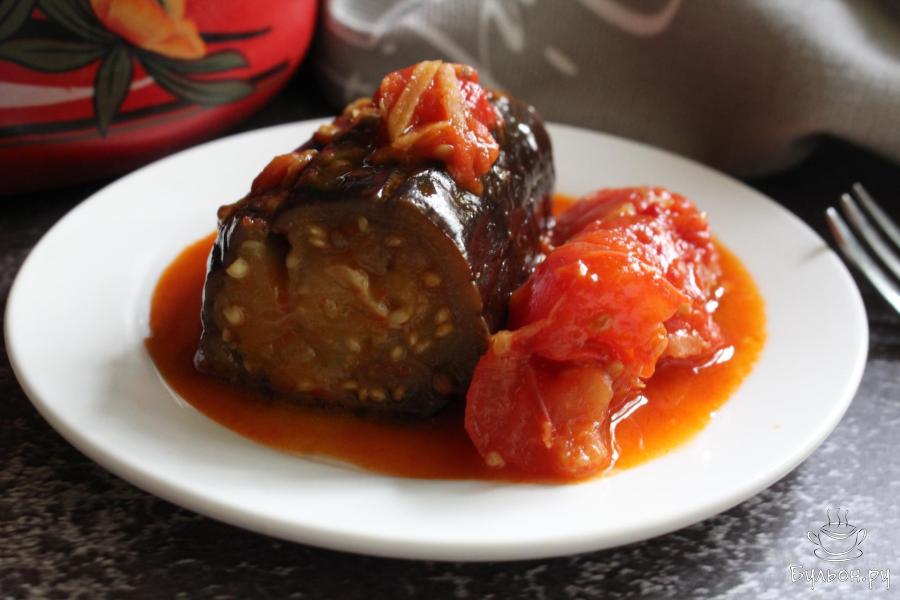 Холодная закуска из тушеных баклажанов и помидоров