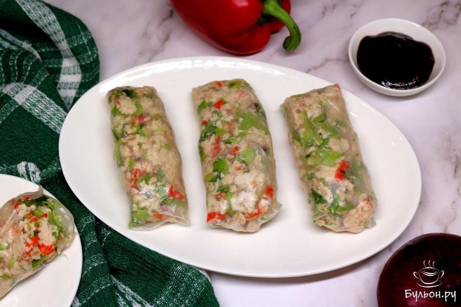 Спринг-роллы с куриным фаршем