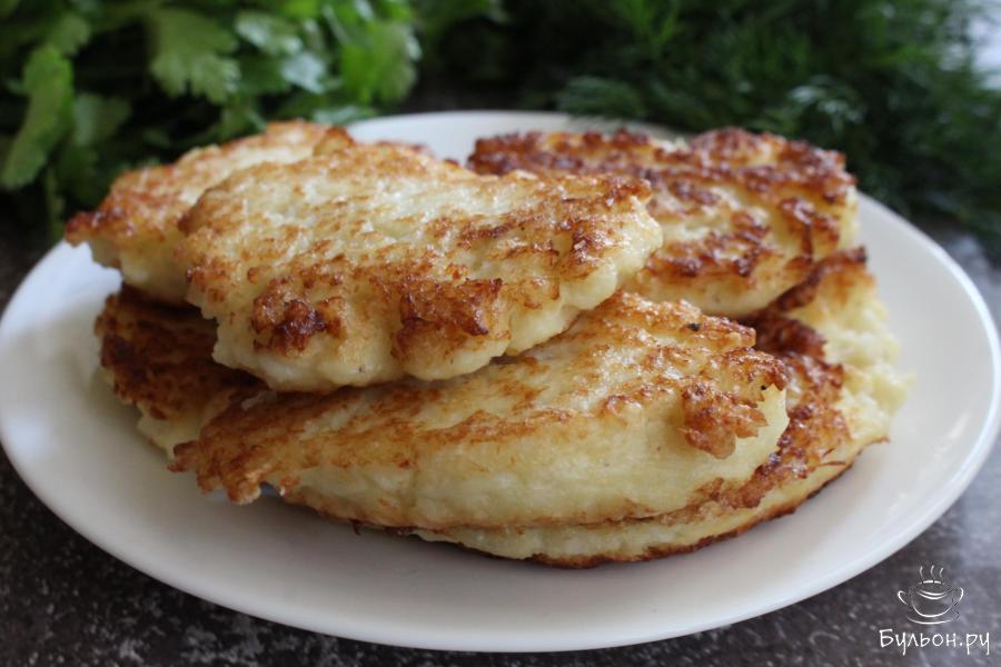 Легкие оладьи из цветной капусты