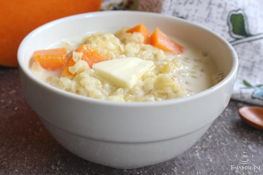 Молочная каша из булгура с тыквой