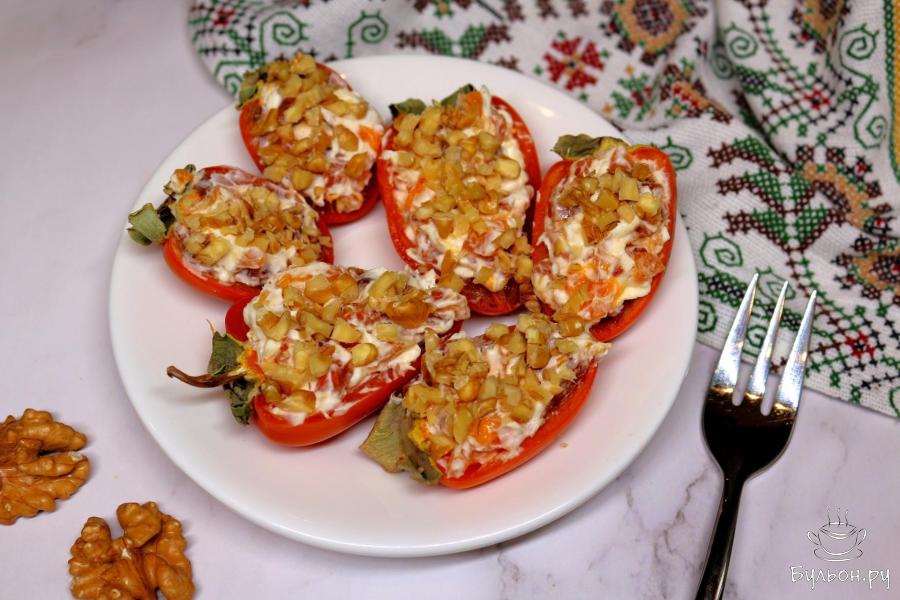 Десерт с хурмой и творожным сыром